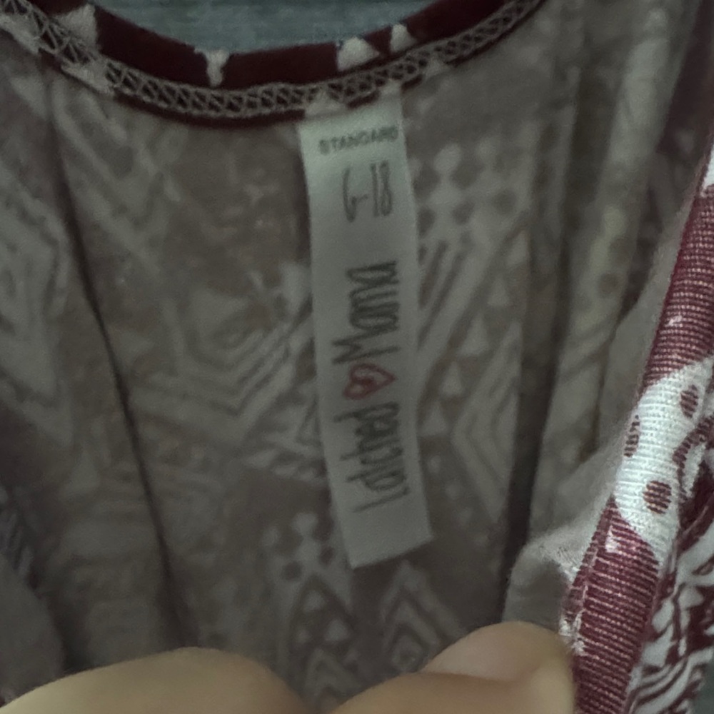 Latched mama romper Burgundy and White Patterned - Picture 3 of 3